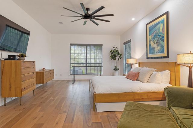 346 The Oaks BLVD, Elgin, TX 78621
