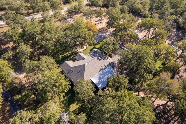 346 The Oaks BLVD, Elgin, TX 78621