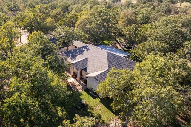 346 The Oaks BLVD, Elgin, TX 78621