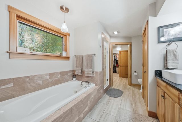 3343 Bridgetown Road, Bristol, IN 46507