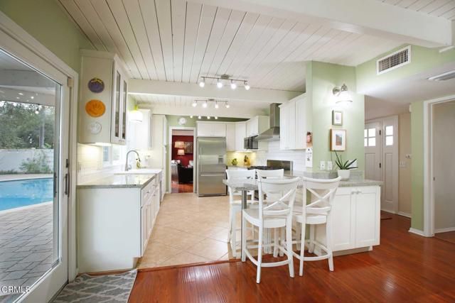 2472 Shields Street, La Crescenta, CA 91214