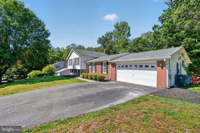 507 CLARKS RUN RD, La Plata, MD 20646