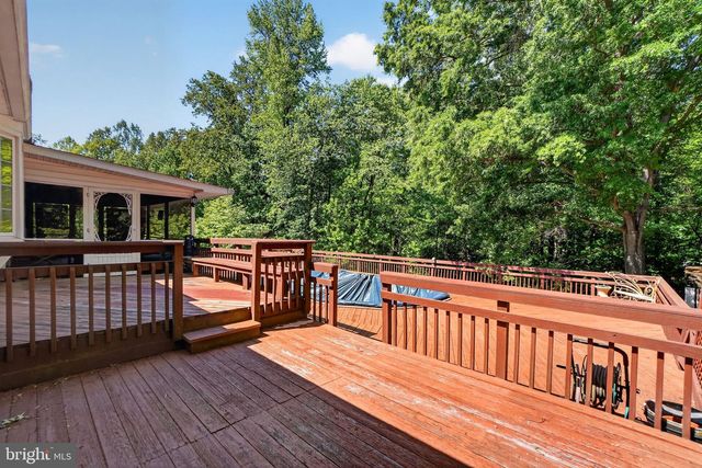 507 CLARKS RUN RD, La Plata, MD 20646