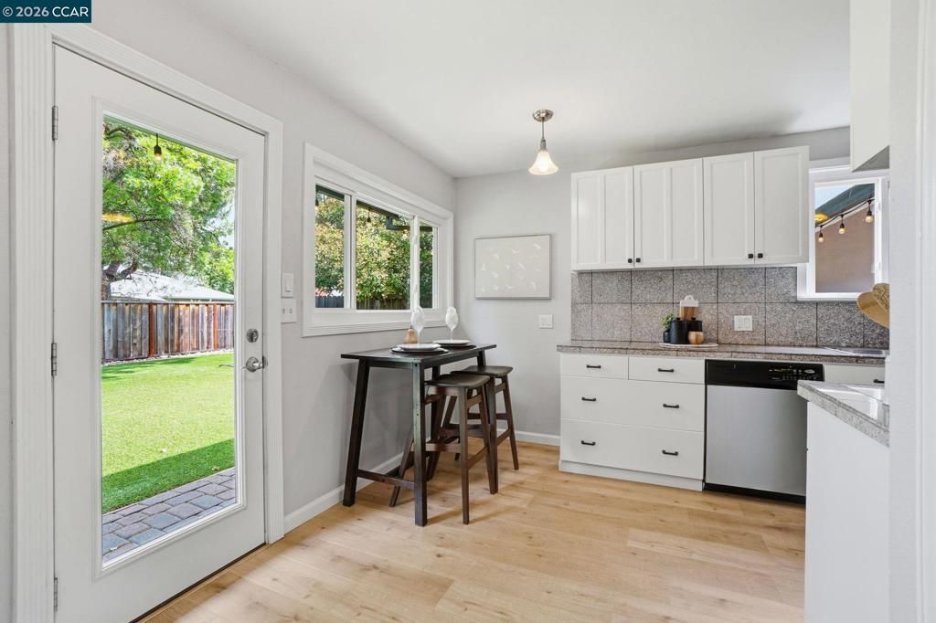 Image 14 of property listing at 172 Jennie Dr, Pleasant Hill, CA 94523