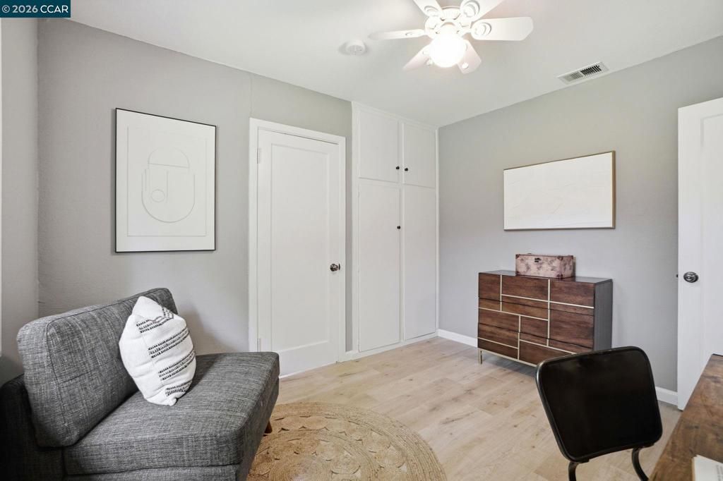 Image 20 of property listing at 172 Jennie Dr, Pleasant Hill, CA 94523