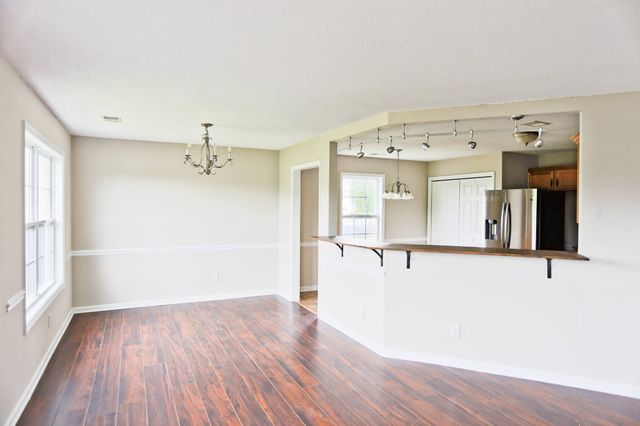 1276 Archwood Dr, Clarksville, TN 37042