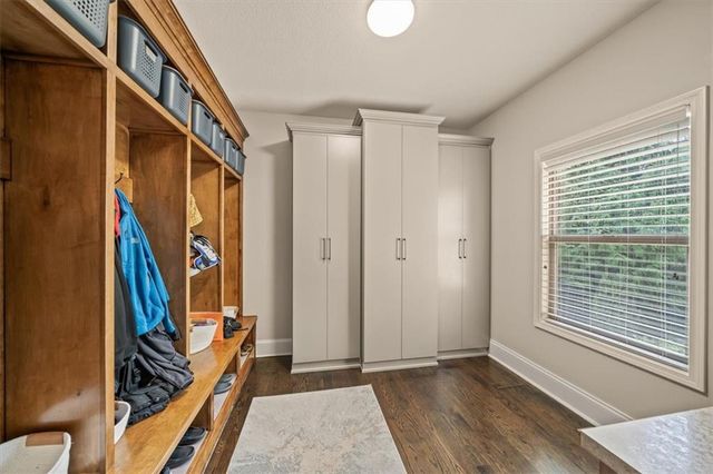 5004 Haskins Street, Shawnee, KS 66216