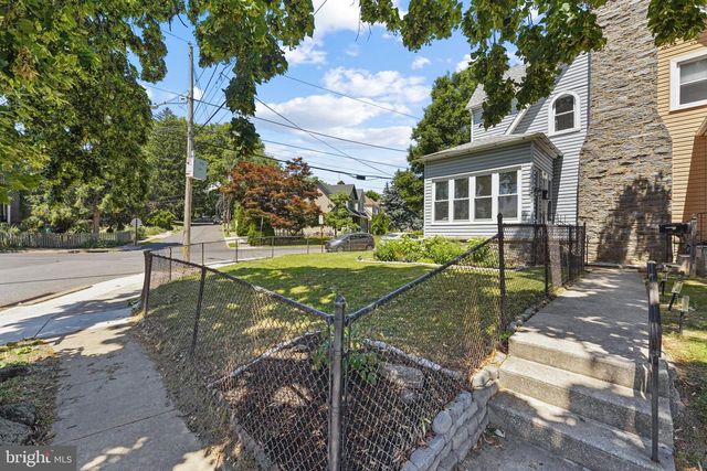 2463 ELDON AVE, Drexel Hill, PA 19026