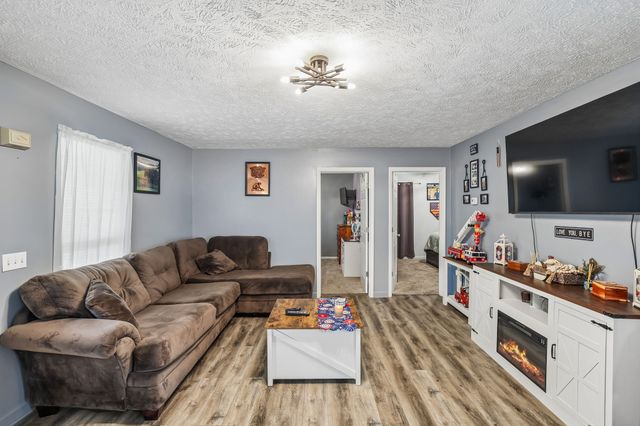 225 Woodbury Hwy, Liberty, TN 37095