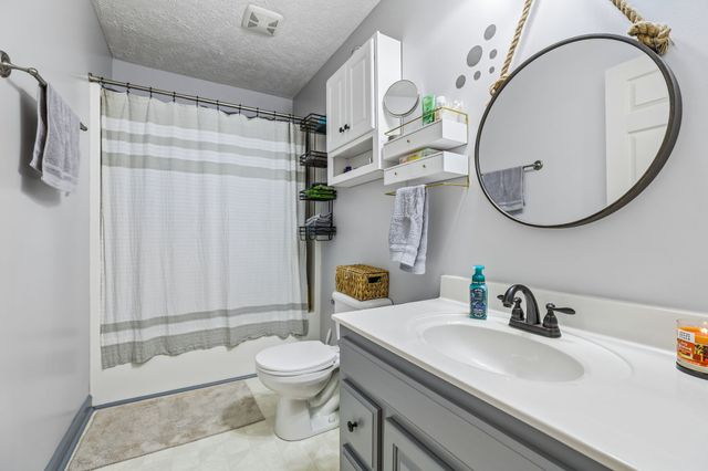 225 Woodbury Hwy, Liberty, TN 37095