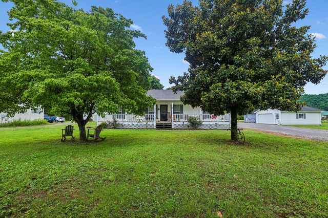 225 Woodbury Hwy, Liberty, TN 37095