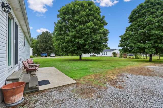225 Woodbury Hwy, Liberty, TN 37095