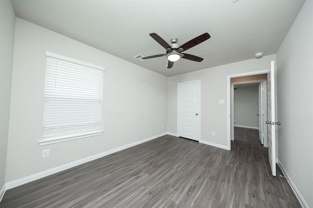 5114 Hector Gustavo Drive, Rosharon, TX 77583