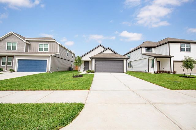 5114 Hector Gustavo Drive, Rosharon, TX 77583