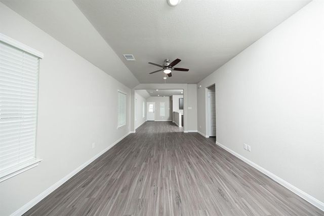 5114 Hector Gustavo Drive, Rosharon, TX 77583