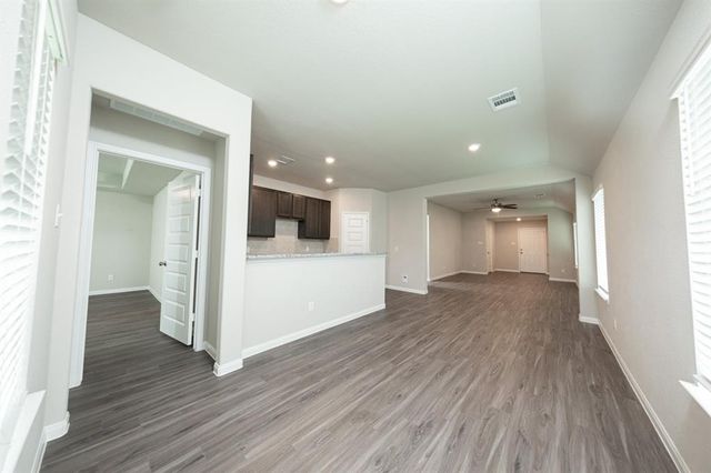 5114 Hector Gustavo Drive, Rosharon, TX 77583