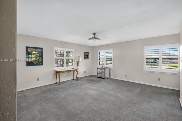 8887 SW 62nd Terrace 10A, Miami, FL 33173