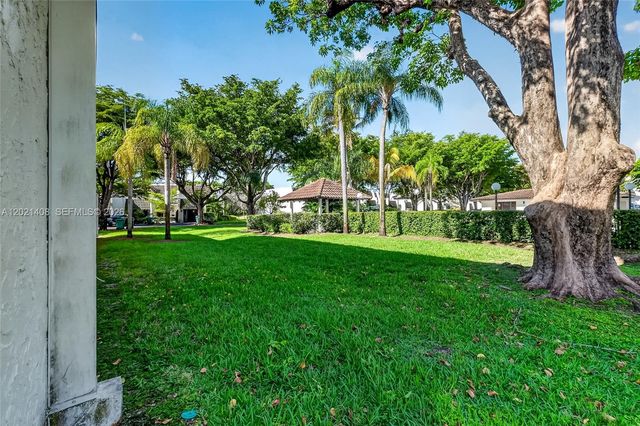 8887 SW 62nd Terrace 10A, Miami, FL 33173