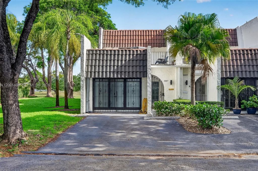 8887 SW 62nd Terrace 10A, Miami, FL 33173