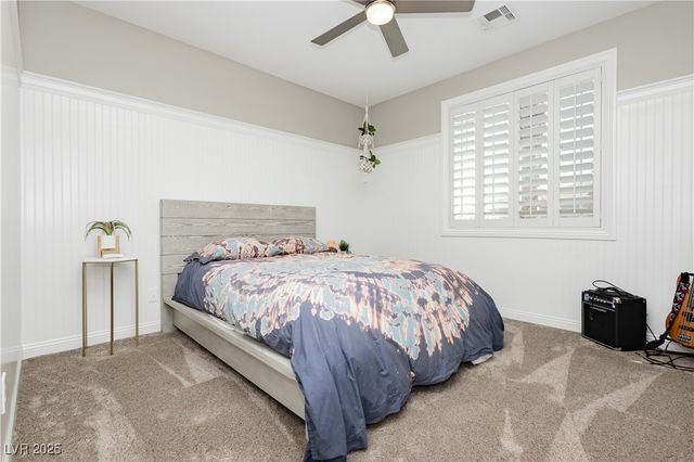 992 Mackenzie Creek Avenue, Henderson, NV 89002