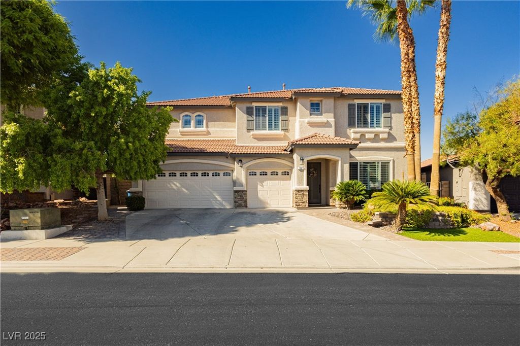 992 Mackenzie Creek Avenue, Henderson, NV 89002