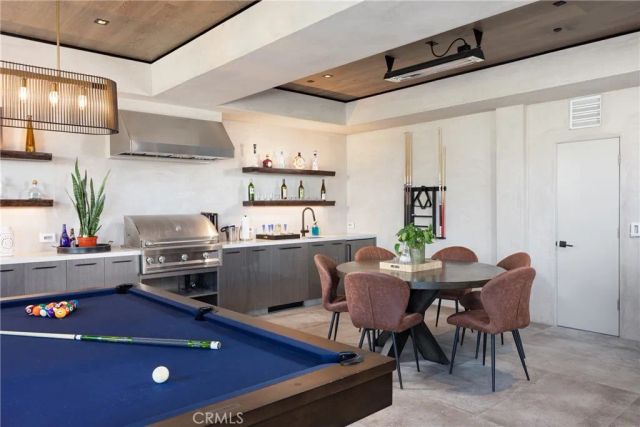 356 Dahlia Place, Corona Del Mar, CA 92625