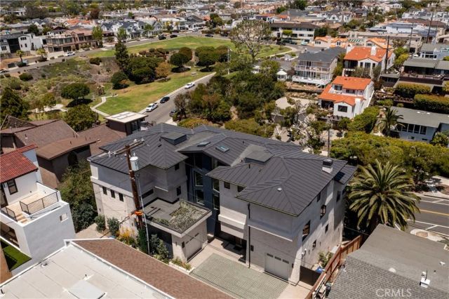 356 Dahlia Place, Corona Del Mar, CA 92625