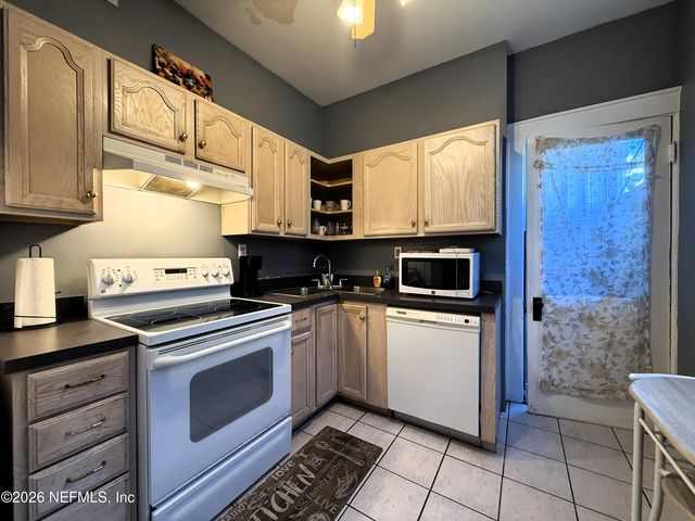 146 W 6TH Street, Jacksonville, FL 32206