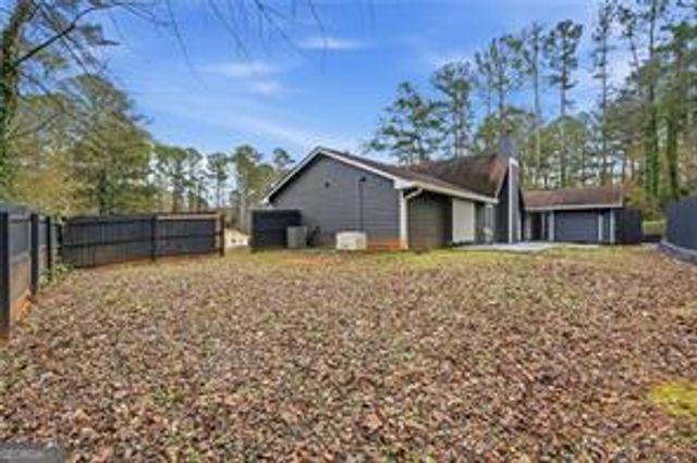 4509 N Landing Drive, Marietta, GA 30066