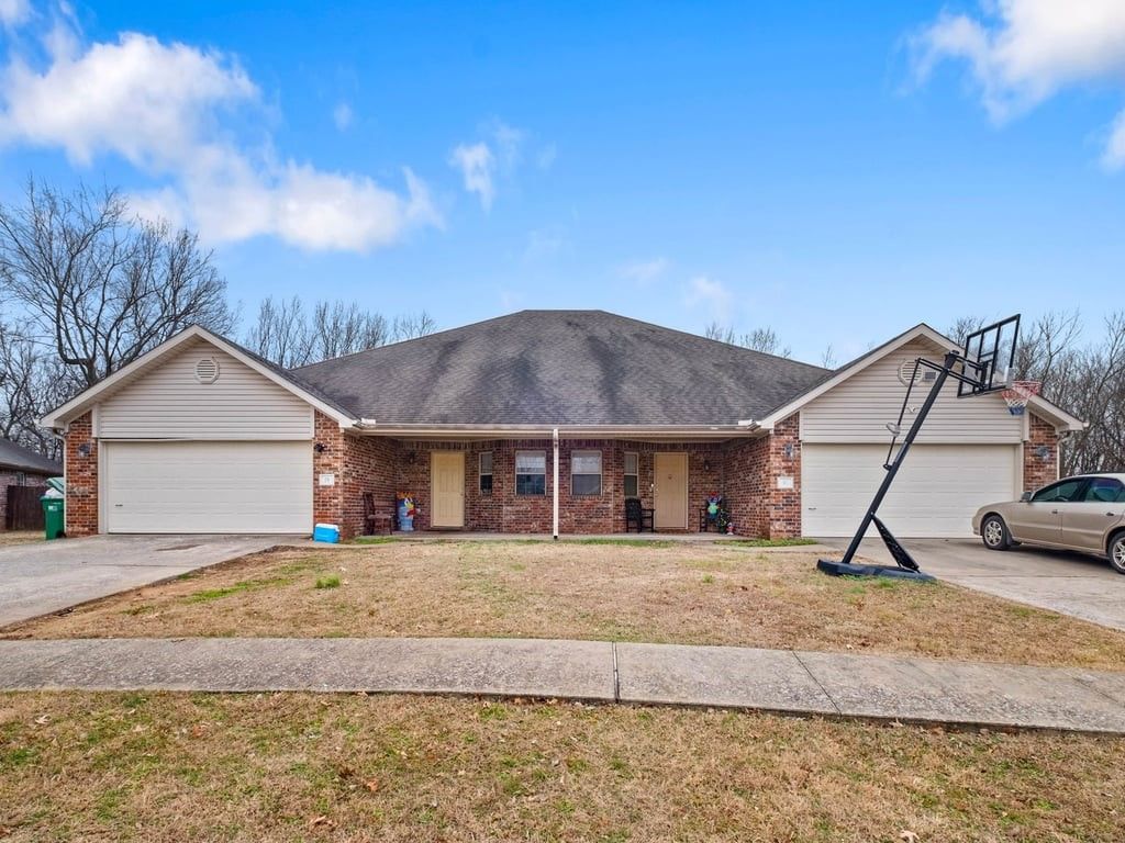 75 & 81 W Dakota Trail, Farmington, AR 72730