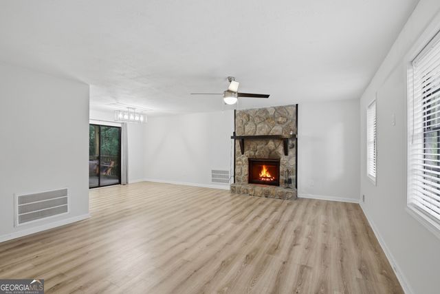 3651 Silver Leaf Lane SW, Marietta, GA 30008