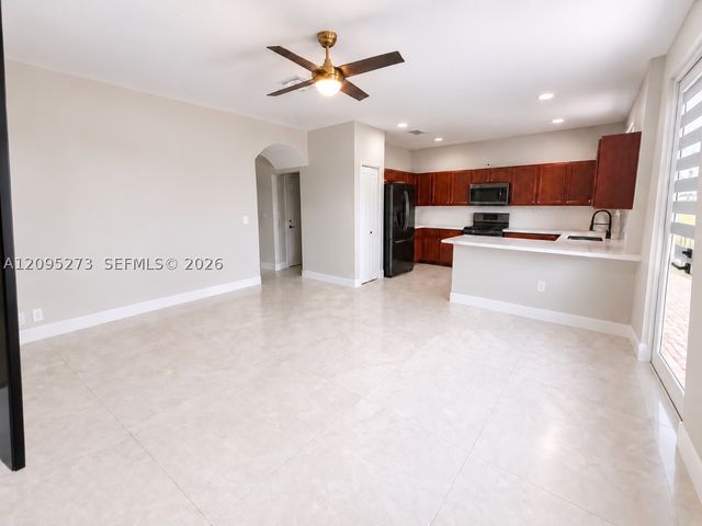 14753 SW 25th St, Miami, FL 33185