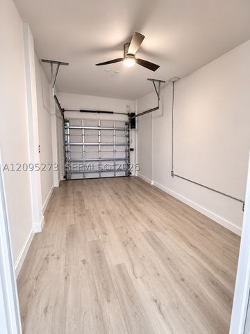 14753 SW 25th St, Miami, FL 33185