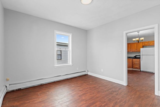 6-8 Dalton St, Lowell, MA 01850