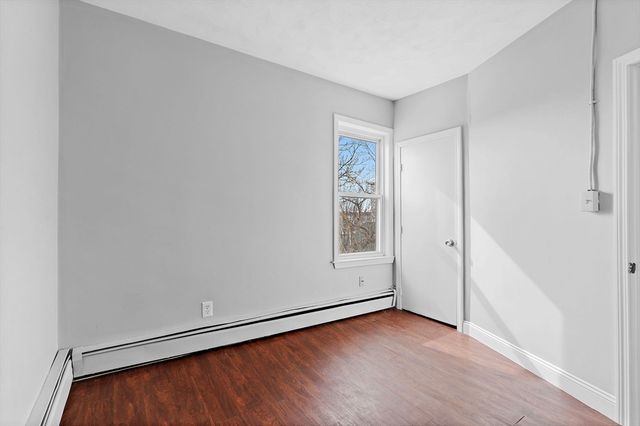 6-8 Dalton St, Lowell, MA 01850