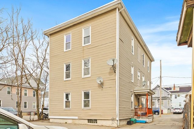 6-8 Dalton St, Lowell, MA 01850