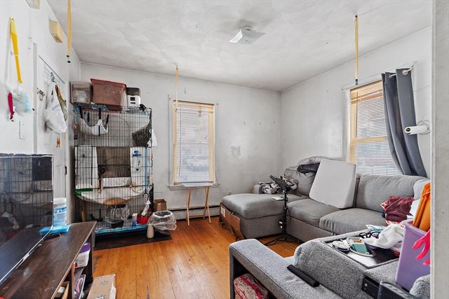 6-8 Dalton St, Lowell, MA 01850