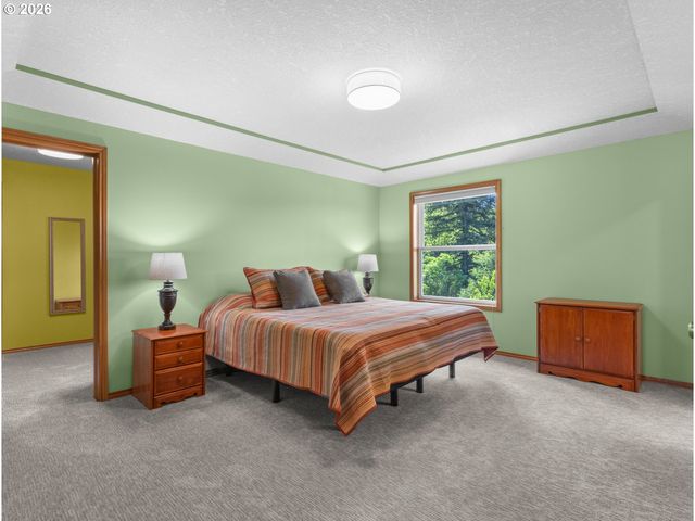 366 Sw 37TH Cir, Gresham, OR 97080