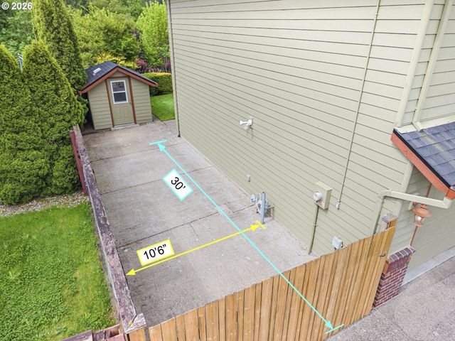 366 Sw 37TH Cir, Gresham, OR 97080