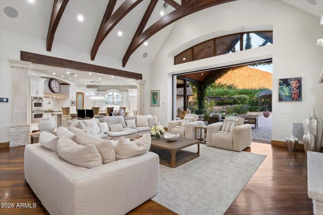 4715 N LAUNFAL Avenue, Phoenix, AZ 85018