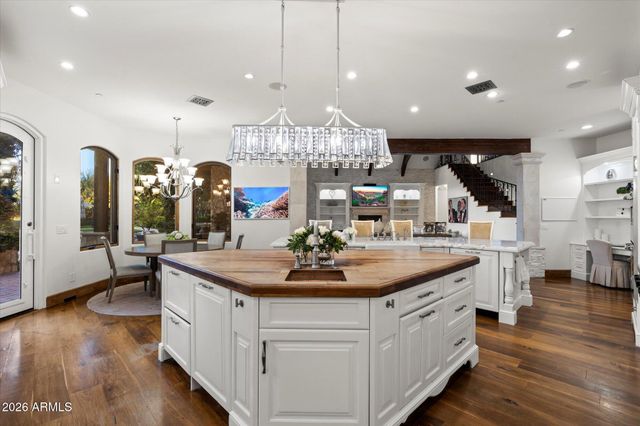 4715 N LAUNFAL Avenue, Phoenix, AZ 85018