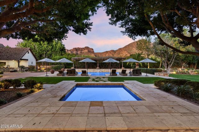 4715 N LAUNFAL Avenue, Phoenix, AZ 85018