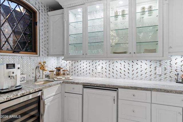 4715 N LAUNFAL Avenue, Phoenix, AZ 85018