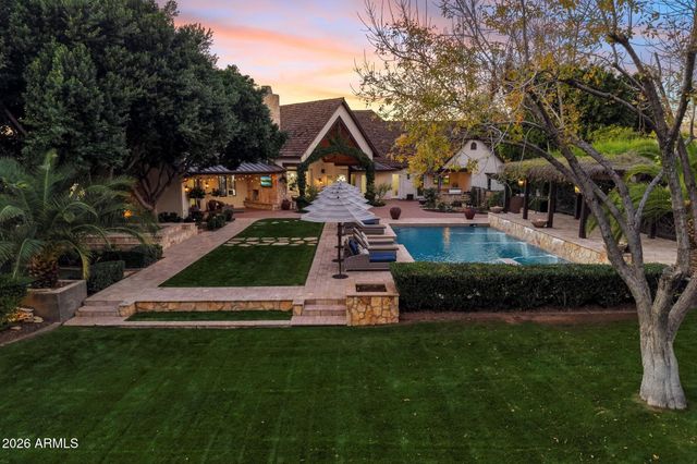 4715 N LAUNFAL Avenue, Phoenix, AZ 85018