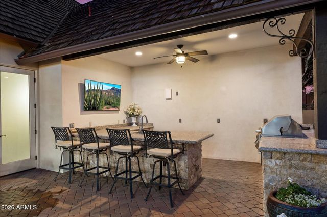 4715 N LAUNFAL Avenue, Phoenix, AZ 85018