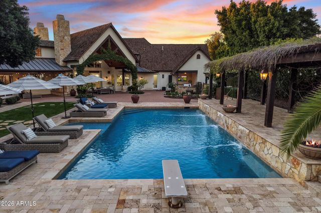 4715 N LAUNFAL Avenue, Phoenix, AZ 85018