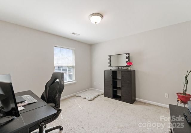 13635 Singleleaf Lane, Charlotte, NC 28278