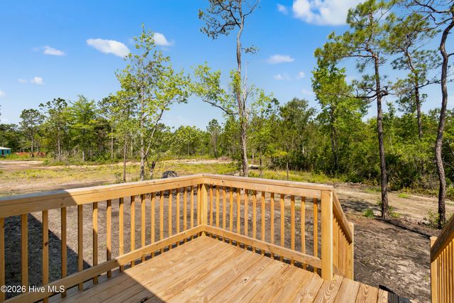 6830 Lewis Drive SE, Winnabow, NC 28479