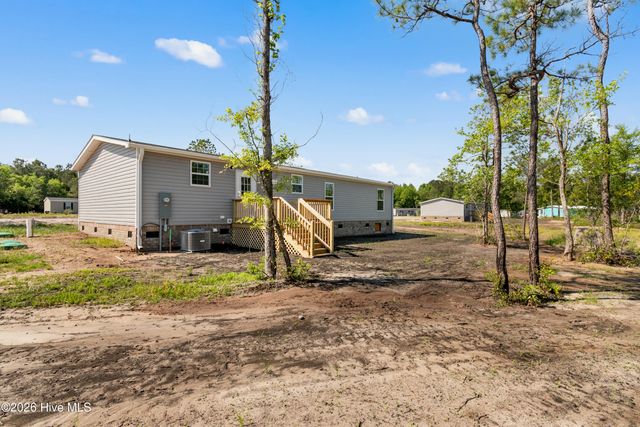 6830 Lewis Drive SE, Winnabow, NC 28479