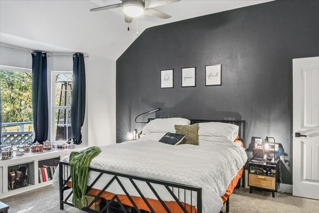 460 Admiral Drive, Gun Barrel City, TX 75156